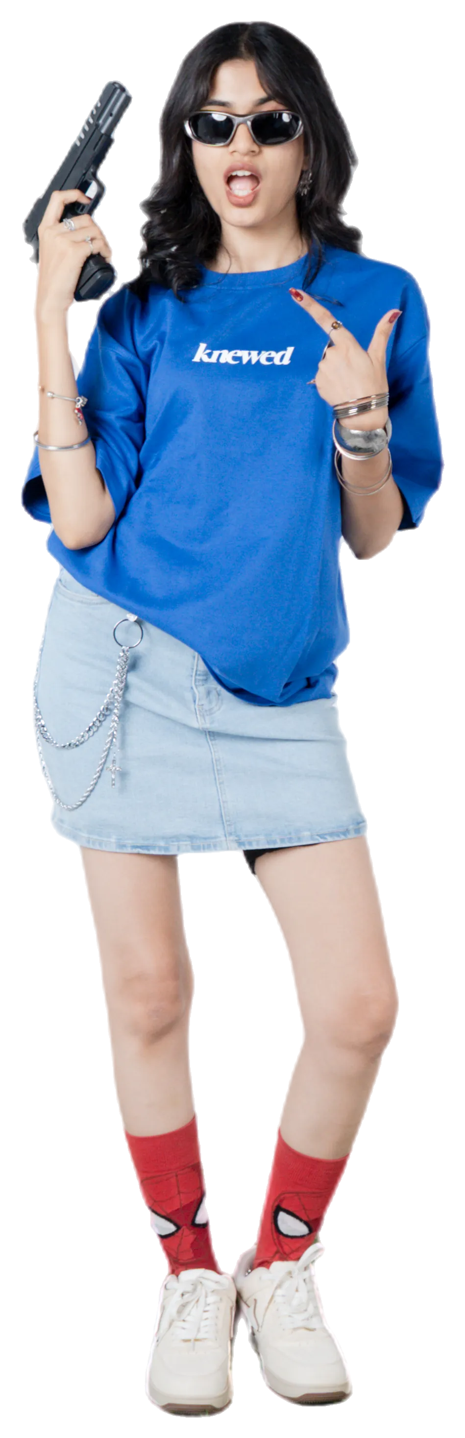 Model in a blue Knewed oversized tee